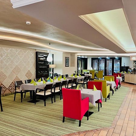 Papuga Park Hotel Wellness Marrakesz & Spa Bielsko-Biała Exteriör bild