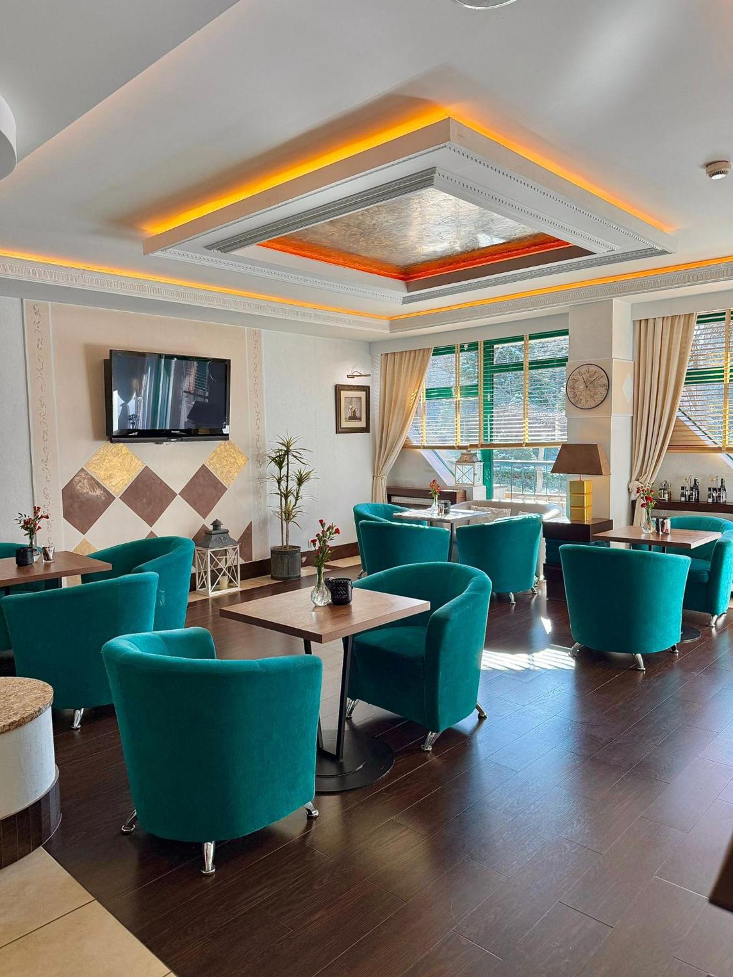 Papuga Park Hotel Wellness Marrakesz & Spa Bielsko-Biała Exteriör bild